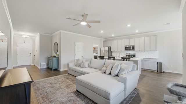 266 Rolling, New Braunfels, TX 78130