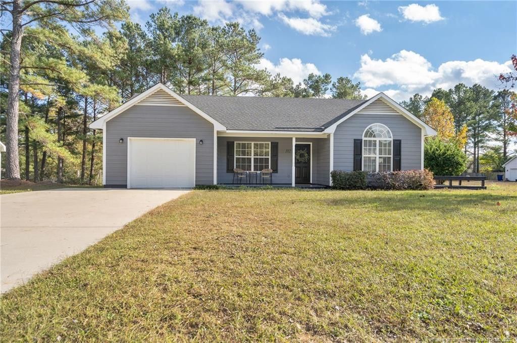 102 Horace Court, Raeford, NC 28376