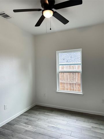 16686 E Lynbrook, Montgomery, TX 77316