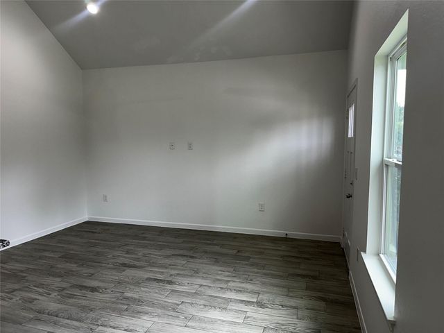 16686 E Lynbrook, Montgomery, TX 77316