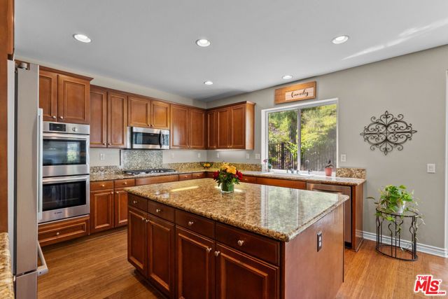 25618 Henley Way, Stevenson Ranch, CA 91381