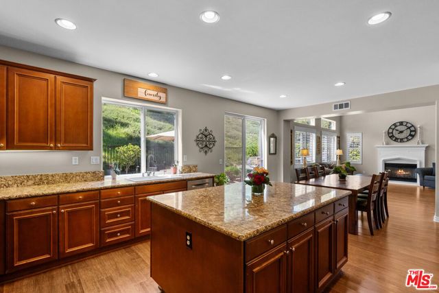 25618 Henley Way, Stevenson Ranch, CA 91381