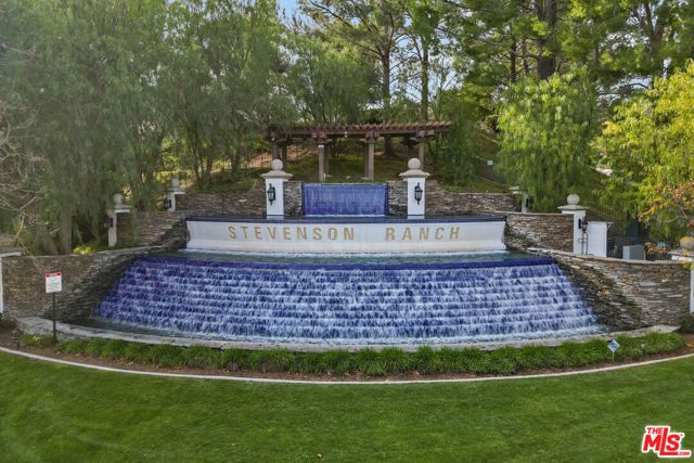 25618 Henley Way, Stevenson Ranch, CA 91381