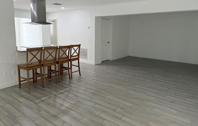 4741 SW 25th Terrace, Dania Beach, FL 33312