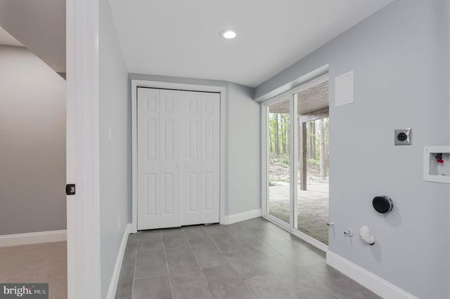 12888 LEMAN LN, Waldorf, MD 20601
