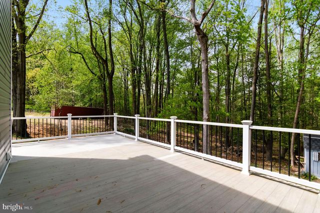 12888 LEMAN LN, Waldorf, MD 20601