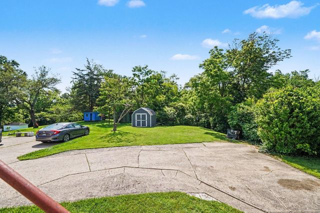 24 Pine Hill Drive, Highland Heights, KY 41076