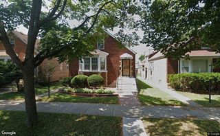 8320 S Phillips Avenue, Chicago, IL 60617