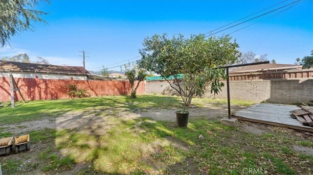 2135 N Pershing, San Bernardino, CA 92405