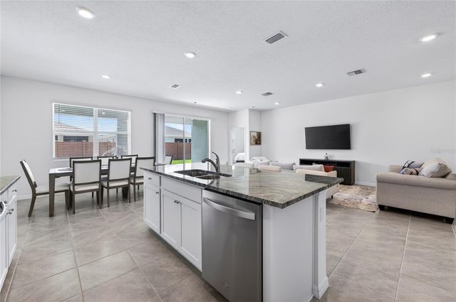 4975 NW 39TH LOOP, Ocala, FL 34482