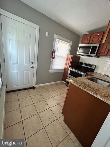 1671 MARGARET ST, Philadelphia, PA 19124