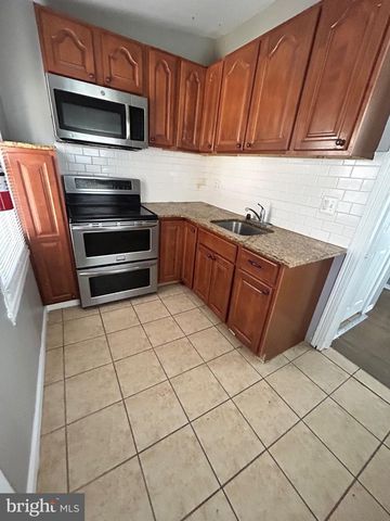 1671 MARGARET ST, Philadelphia, PA 19124