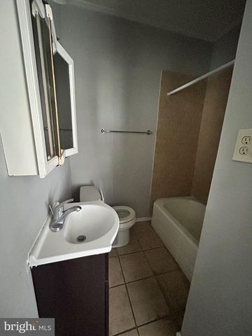 1671 MARGARET ST, Philadelphia, PA 19124