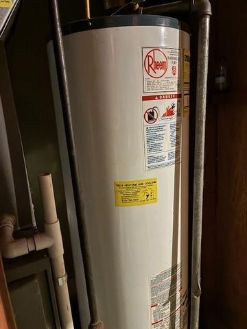 3812 S MAIN Street, Independence, MO 64055