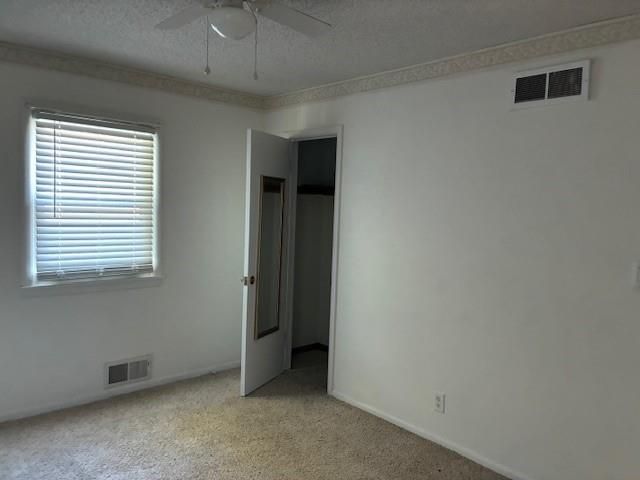 3812 S MAIN Street, Independence, MO 64055