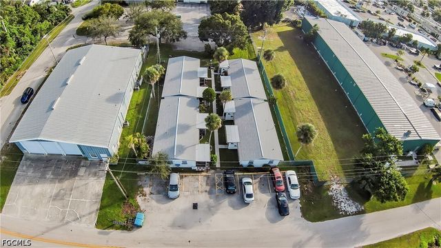 40 Willis RD, North Fort Myers, FL 33917