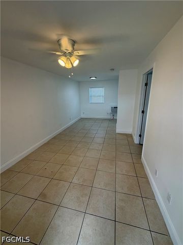 40 Willis RD, North Fort Myers, FL 33917