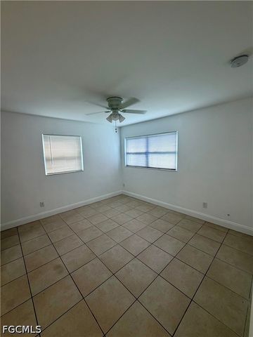 40 Willis RD, North Fort Myers, FL 33917