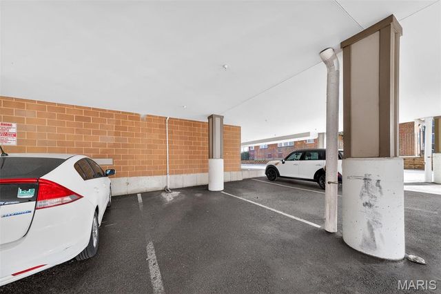 849 Westgate Avenue 305, St Louis, MO 63130