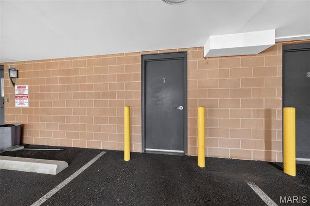 849 Westgate Avenue 305, St Louis, MO 63130