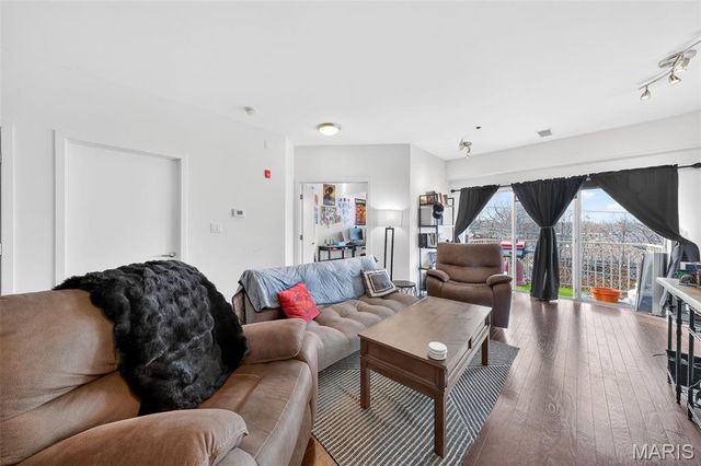 849 Westgate Avenue 305, St Louis, MO 63130