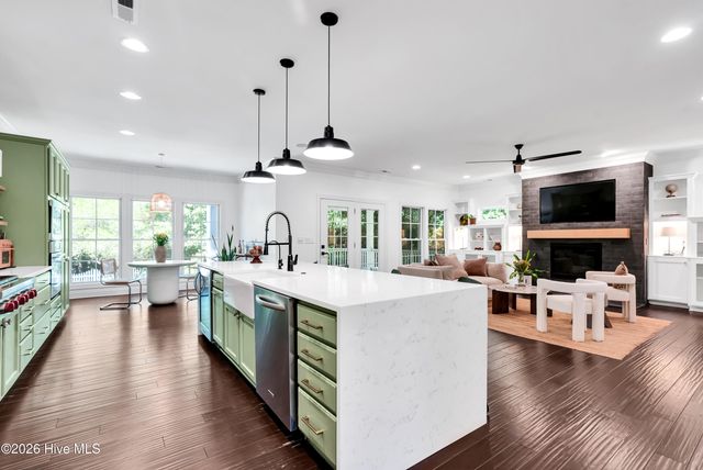7729 Bonaventure Drive, Wilmington, NC 28411