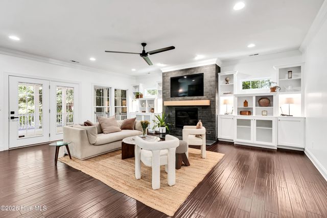 7729 Bonaventure Drive, Wilmington, NC 28411
