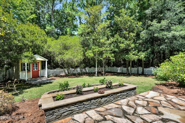 7729 Bonaventure Drive, Wilmington, NC 28411
