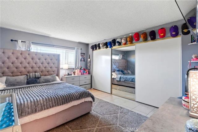 12561 Shamrock Avenue, Victorville, CA 92395