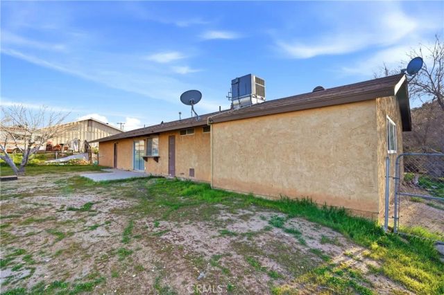 12561 Shamrock Avenue, Victorville, CA 92395