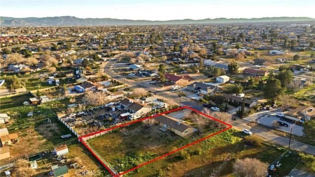 12561 Shamrock Avenue, Victorville, CA 92395