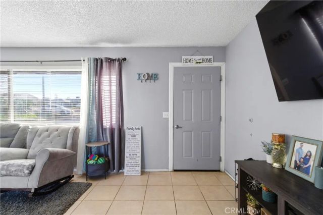 12561 Shamrock Avenue, Victorville, CA 92395