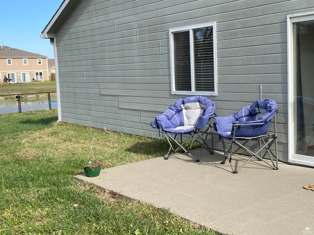 2710 Buttonwood Drive, Manhattan, KS 66502