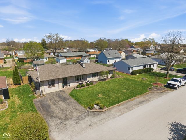 917 Linda Drive, Fortville, IN 46040