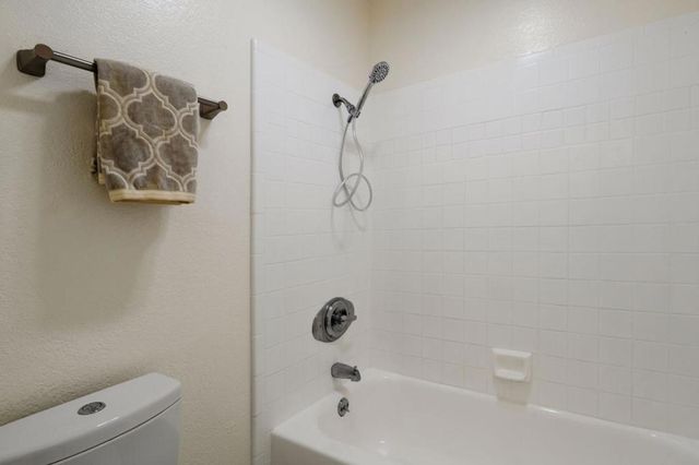 374 Union Avenue E, Campbell, CA 95008