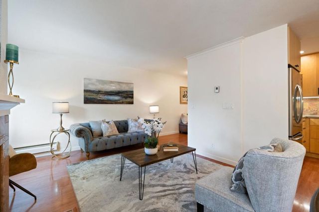 374 Union Avenue E, Campbell, CA 95008