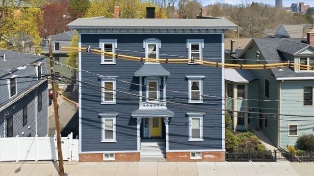 96 Seaverns Ave 1, Boston, MA 02130