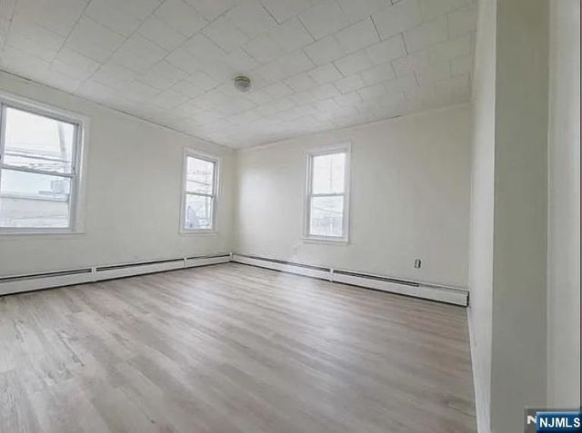 455 Orient Way 2, Lyndhurst, NJ 07071