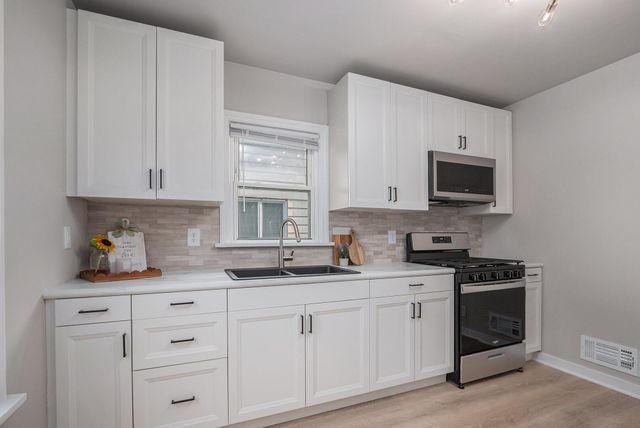 4742 Van Buren Street, Gary, IN 46408