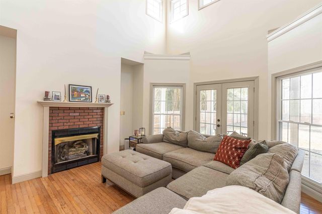 78 COX DR, Selmer, TN 38375