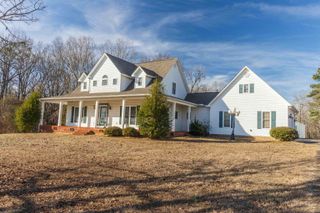 78 COX DR, Selmer, TN 38375