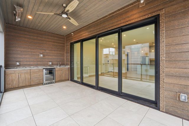 2867 Kobuk Drive, 302, Columbus, OH 43228