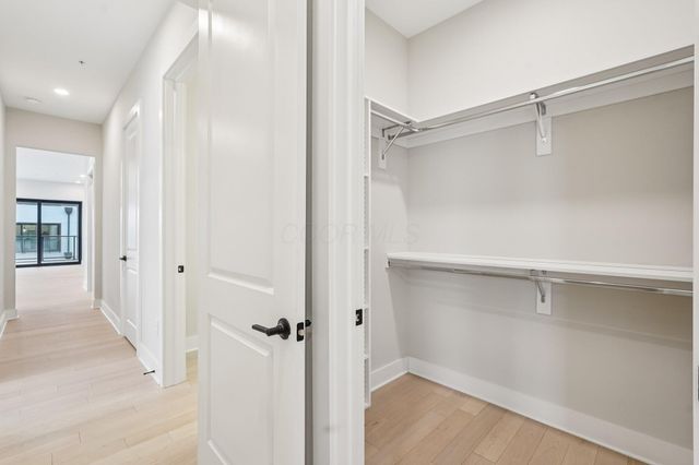 2867 Kobuk Drive, 302, Columbus, OH 43228