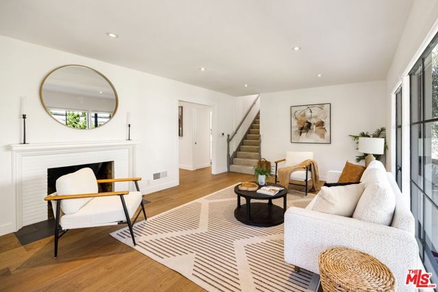 2034 Empress Avenue, South Pasadena, CA 91030
