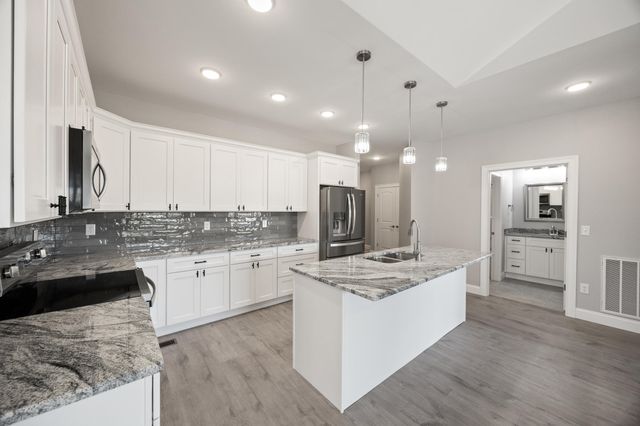 56 Lakin Lane, Mt Sterling, KY 40353