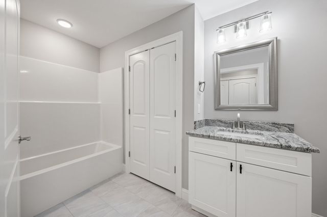 56 Lakin Lane, Mt Sterling, KY 40353