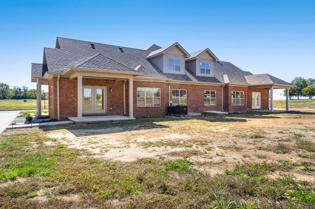 56 Lakin Lane, Mt Sterling, KY 40353