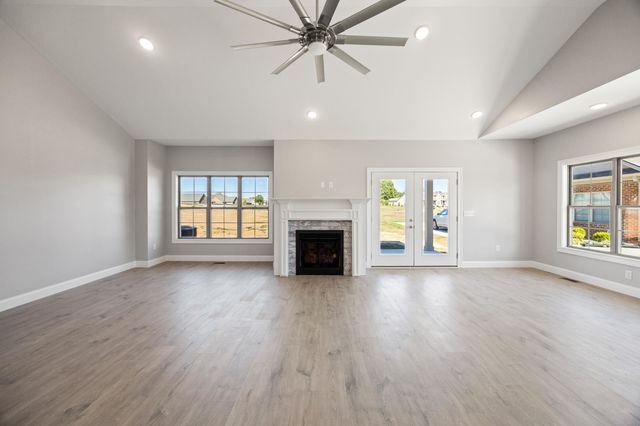 56 Lakin Lane, Mt Sterling, KY 40353