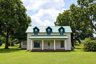 260 Campbellsville Pike, Ethridge, TN 38456