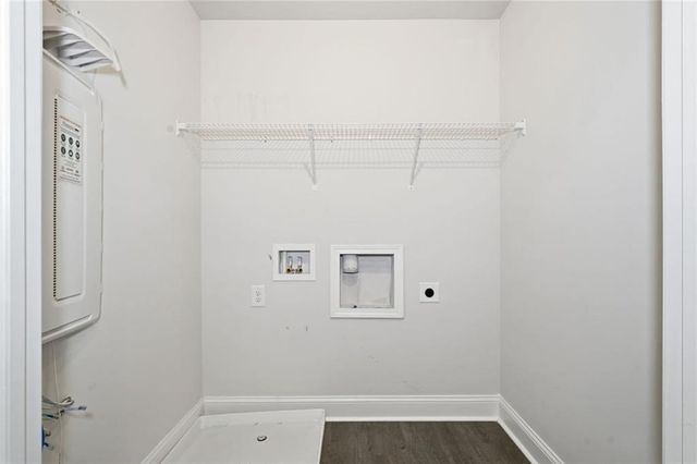 356 Hayden Circle, Woodstock, GA 30189